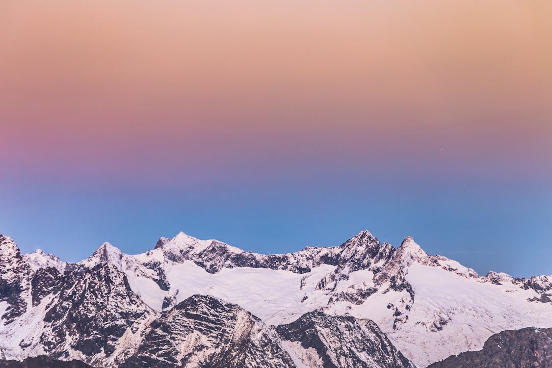 Gratis arkivbilde med alpene, datamaskin bakgrunnsbilde, dramatisk himmel