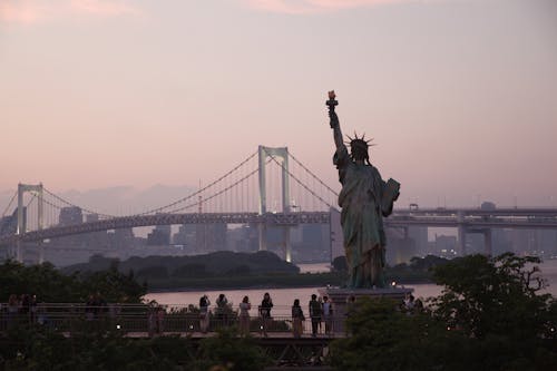 剪影, 吊橋, 城市 的 免费素材图片