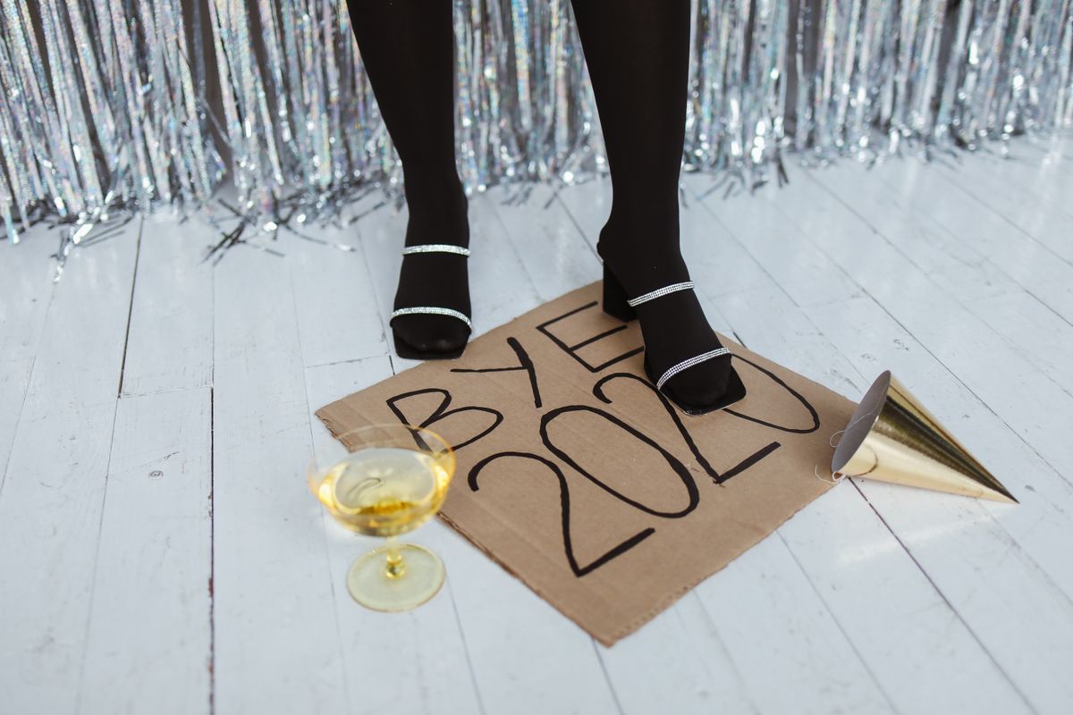 Silvester Party Deko selber machen: 6 DIY-Ideen für Zuhause — Schritt-für-Schritt-Anleitung