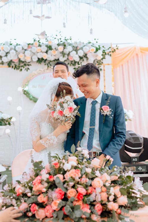 Foto profissional grátis de arranjo de flores, buque de noiva, celebração