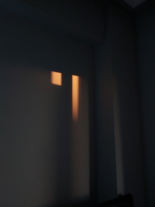 Foto stok gratis bayangan, cahaya, dinding