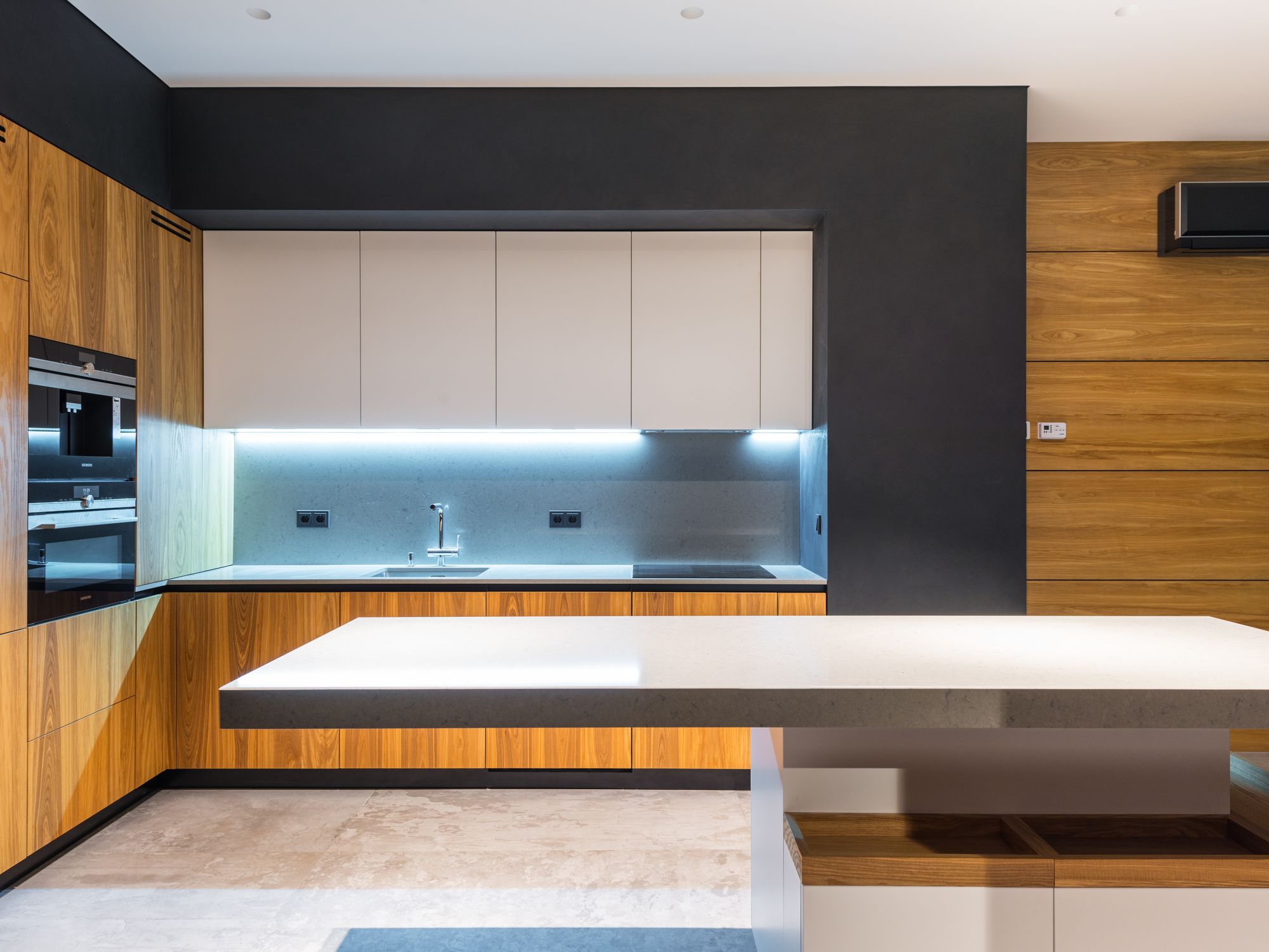 Kitchen Spraying in Covent Garden, Westminster — specialist spraying kitchen cabinets to a factory finish