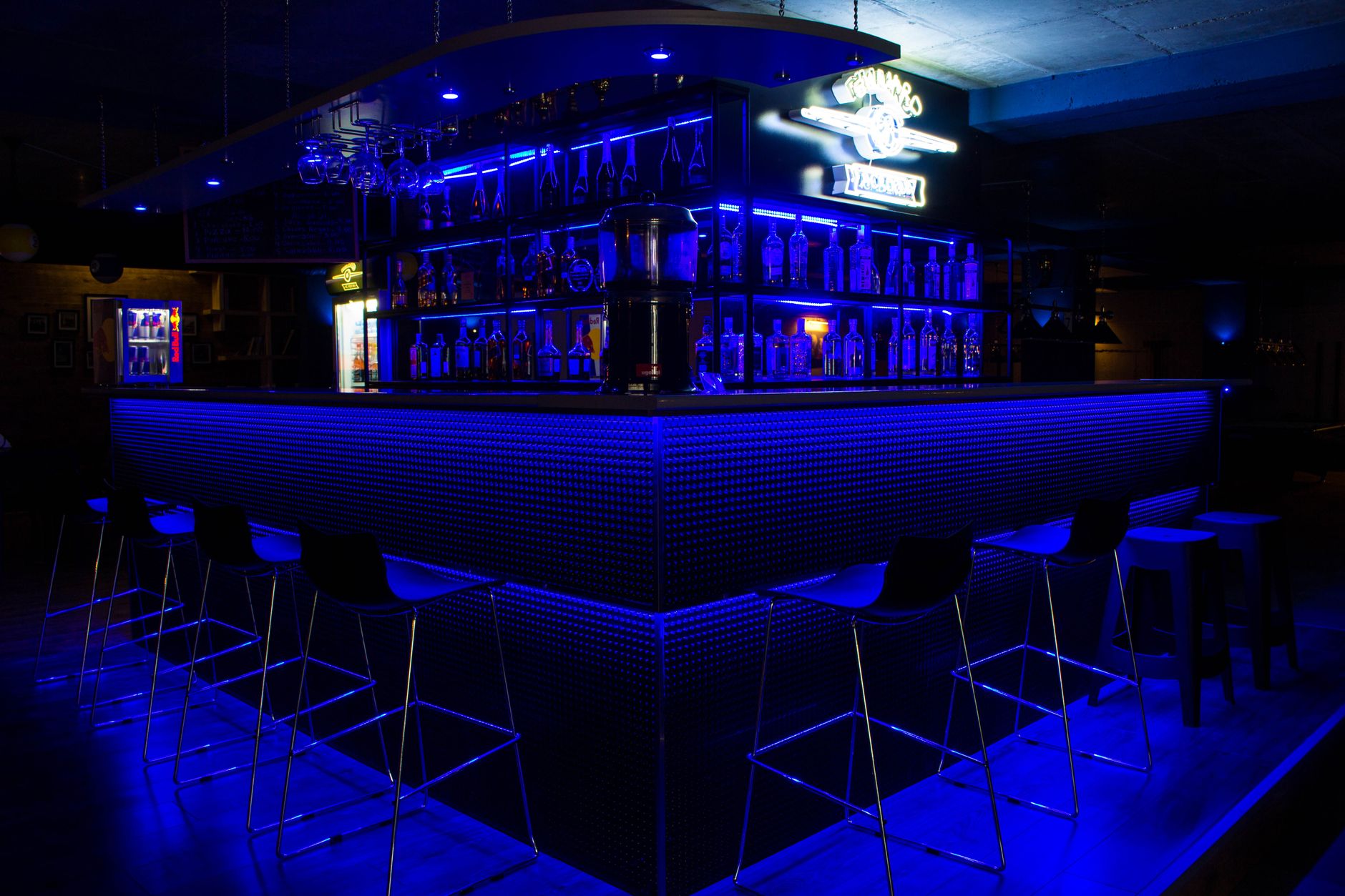 Illustration — bar à fléchettes