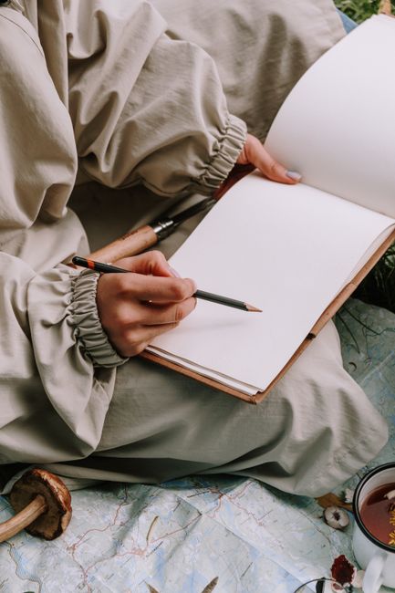 Pengalaman Pribadi: Jurnal Perjalanan ke Yalimo (Imaginasi) Pengalaman Pribadi: Jurnal Perjalanan ke Yalimo (Imaginasi)