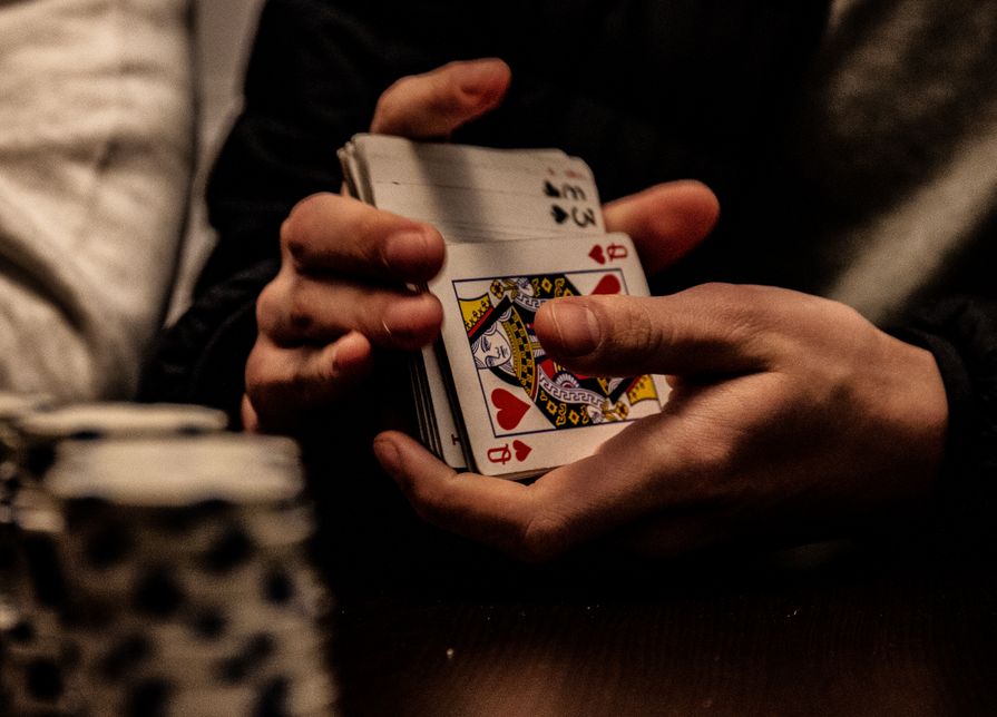 Online Casino: Spielautomaten und Live-Spiele im Überblick