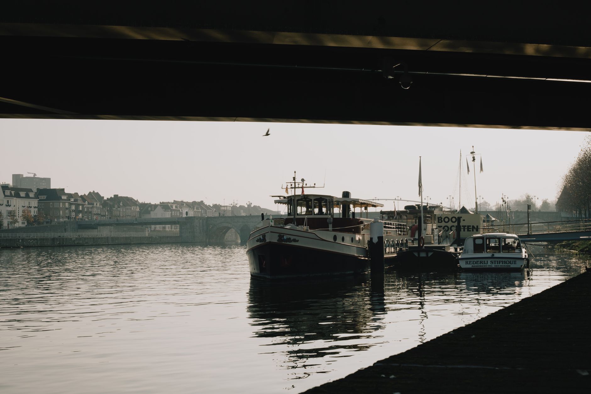 Sloep huren in Maastricht op de Maas