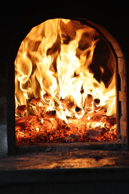 Ücretsiz alev, ateşte pişirmek, fırın içeren Ücretsiz stok fotoğraf Stok Fotoğraflar