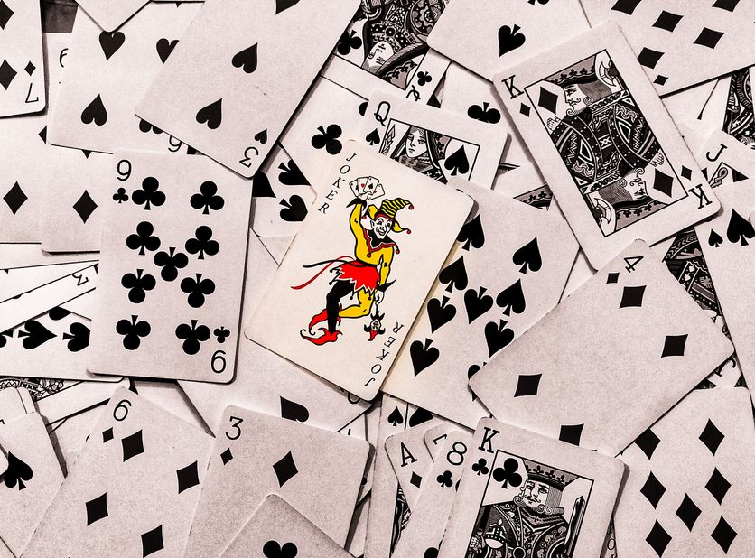 Online Casino: Spielautomaten und Live-Spiele im Überblick