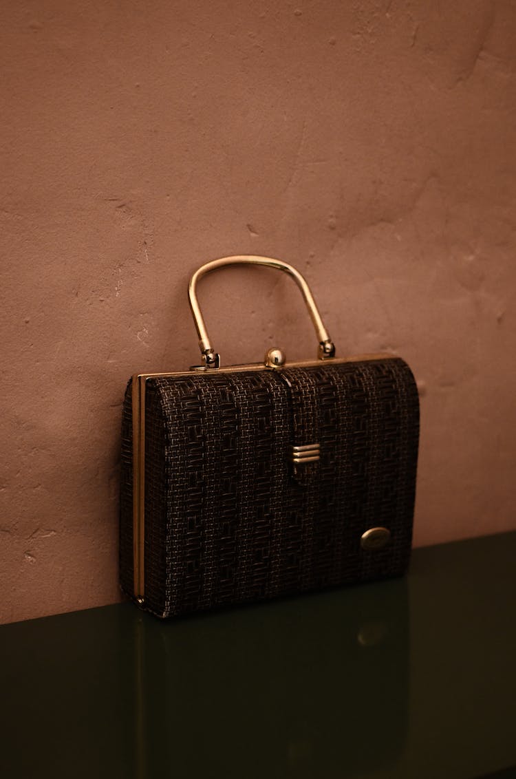 Old Fashioned Handbag With Metal Handle