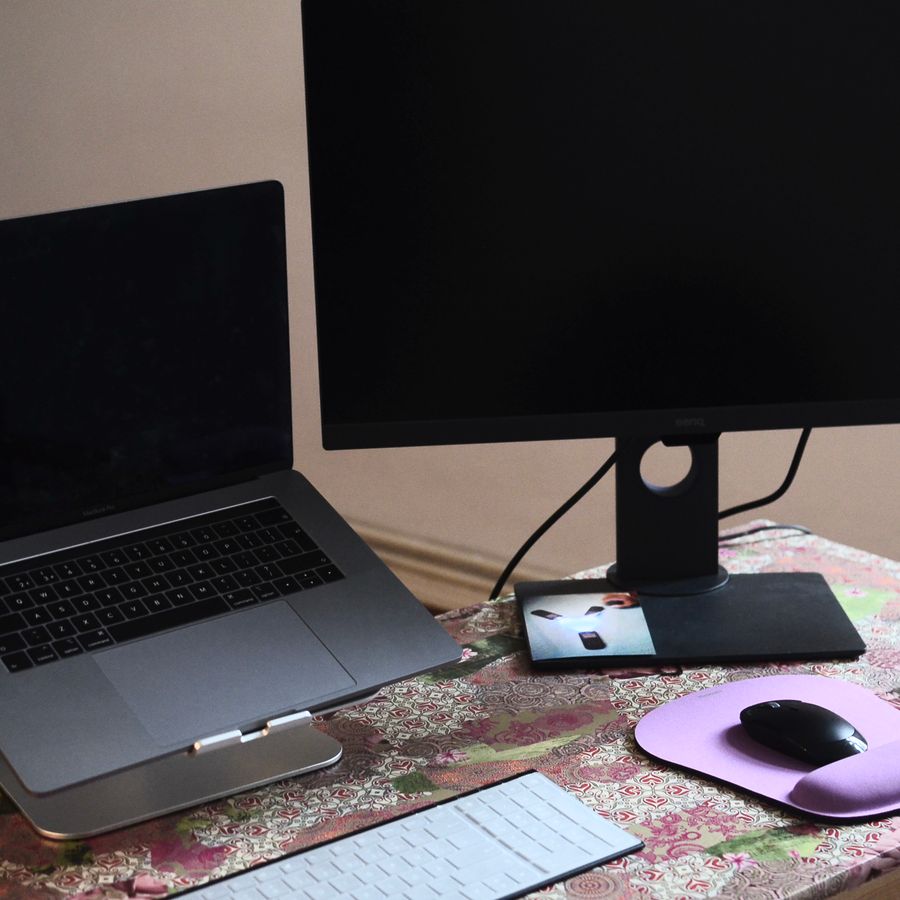 Aero Laptop Stand