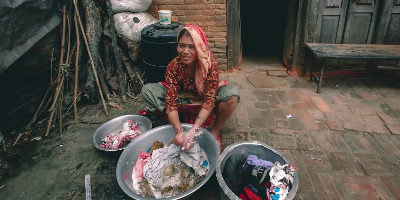 Laundry sepatu dan tas