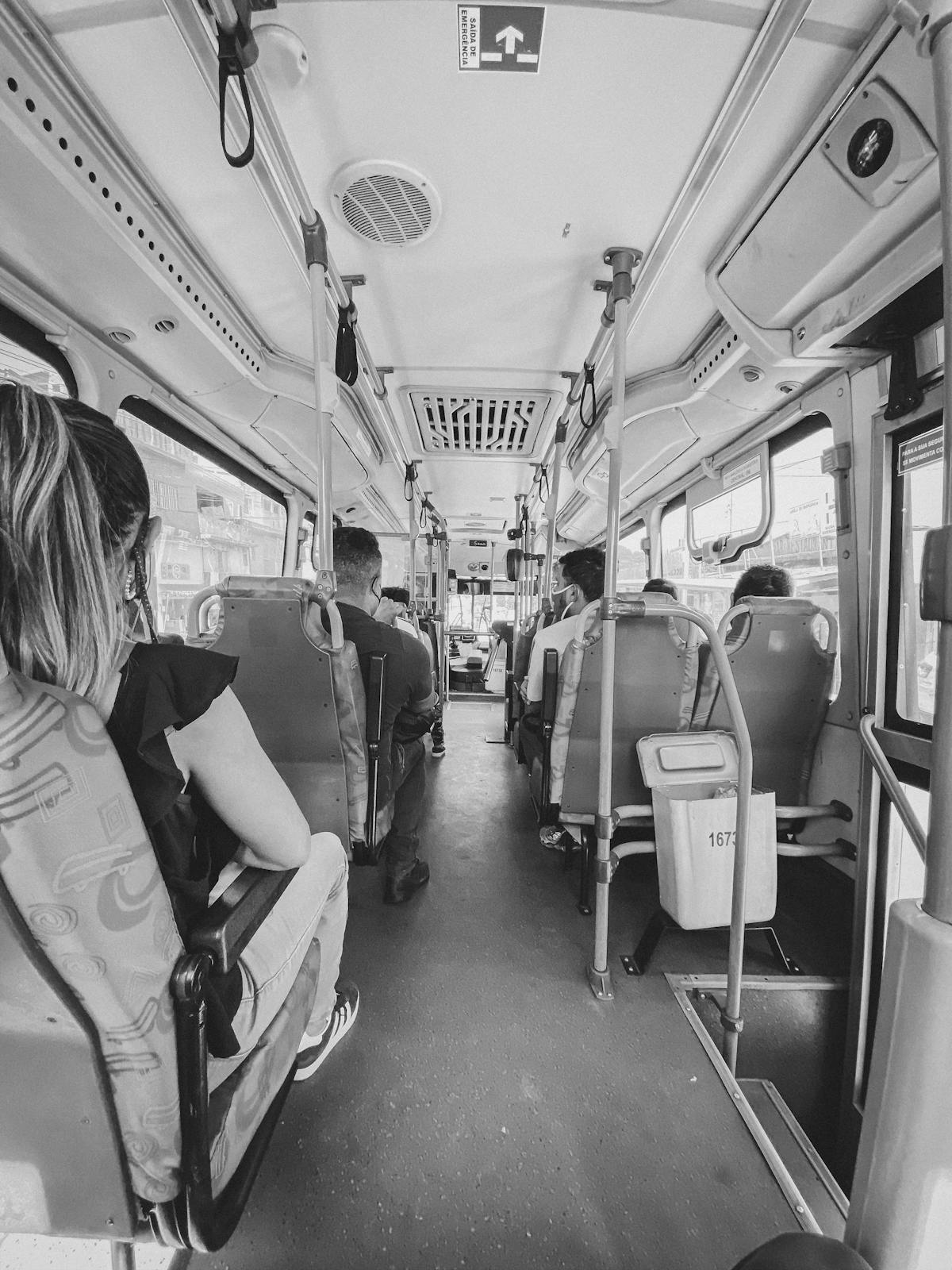 Cook stirring grains in a saucepan on the stove
