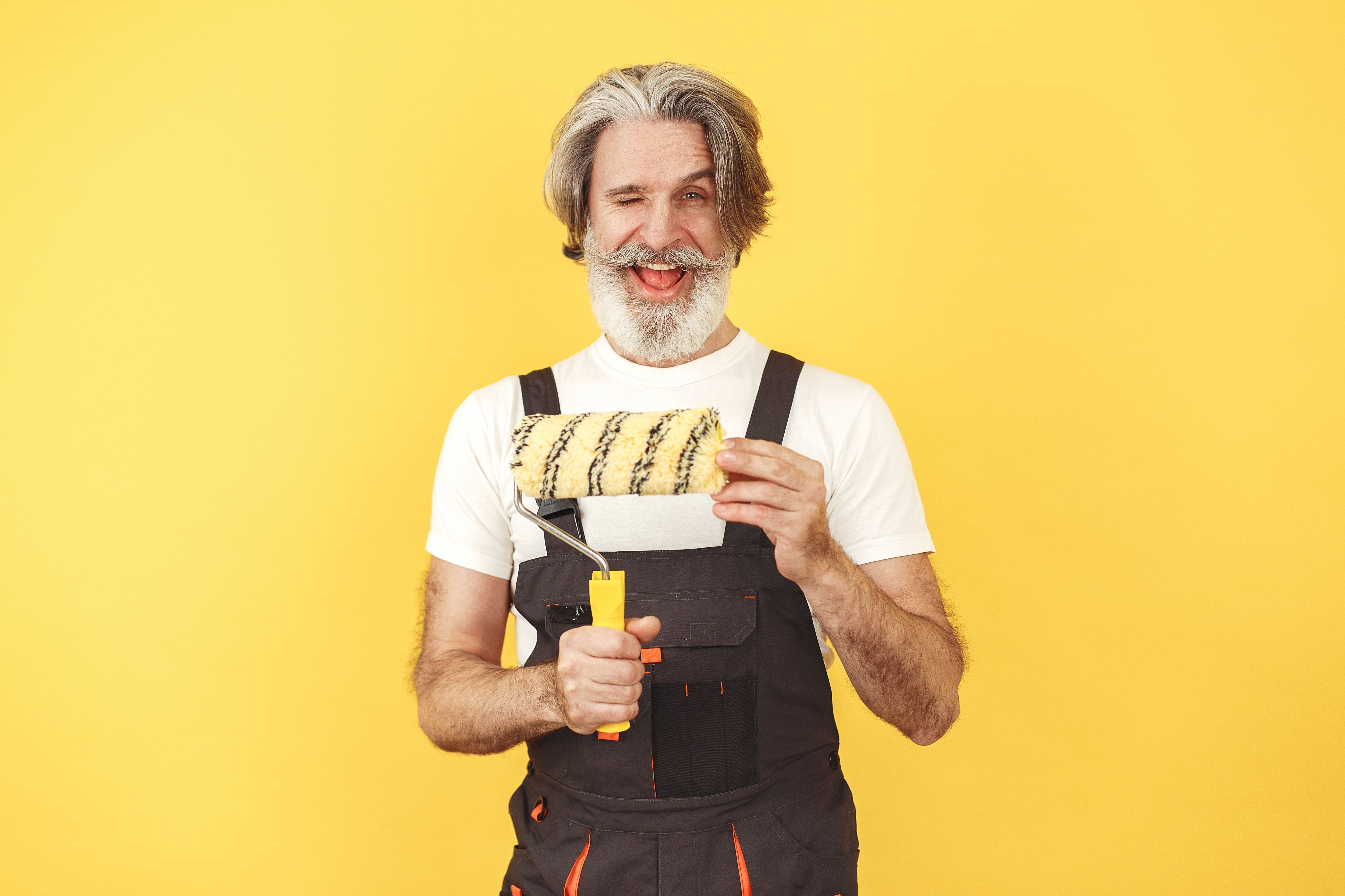 DIY home improvement. What could possibly go wrong? - Lookout Eugene — Photo by Gustavo Fring on Pexels