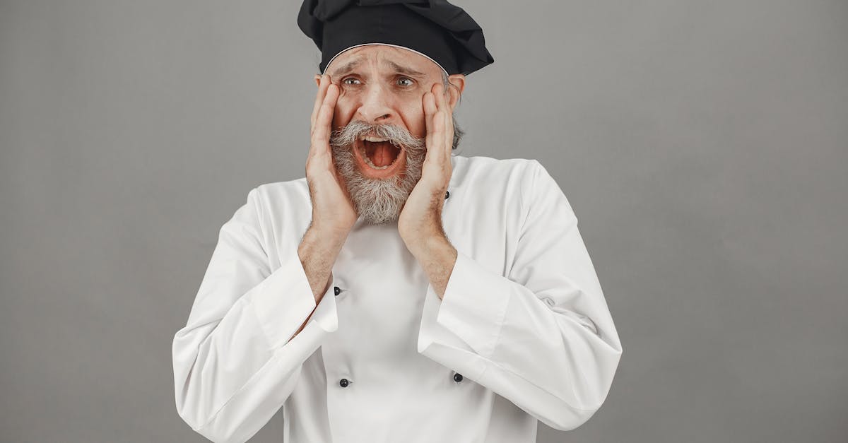 《機智住院醫生生活》開播必看亮點!熊熊CP甜蜜放閃,PD爆料五人幫成員登場