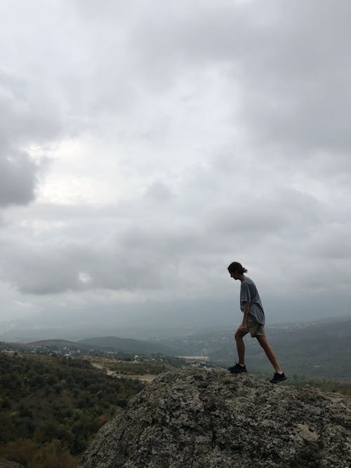 Foto profissional grátis de abismo, ação, alcance