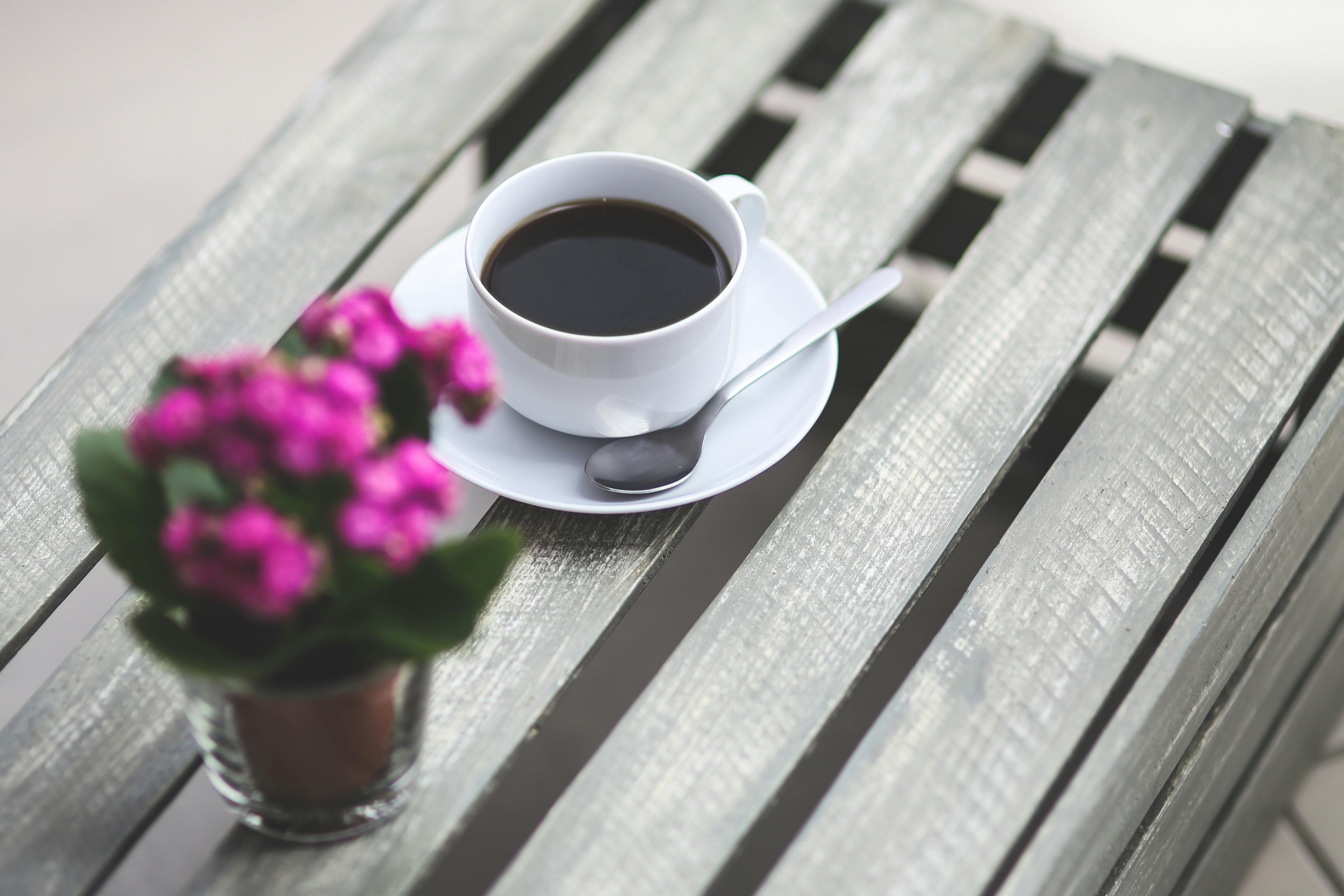 Coffee on table · Free Stock Photo