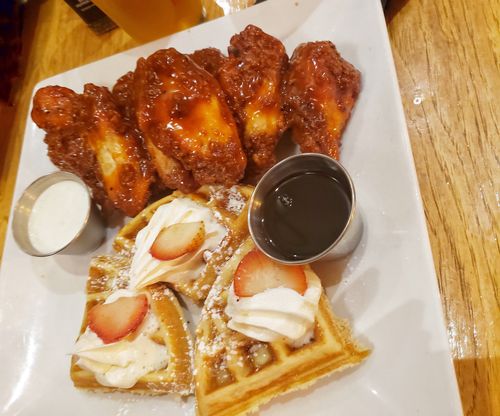 Free stock photo of chicken and waffles Stock Photo