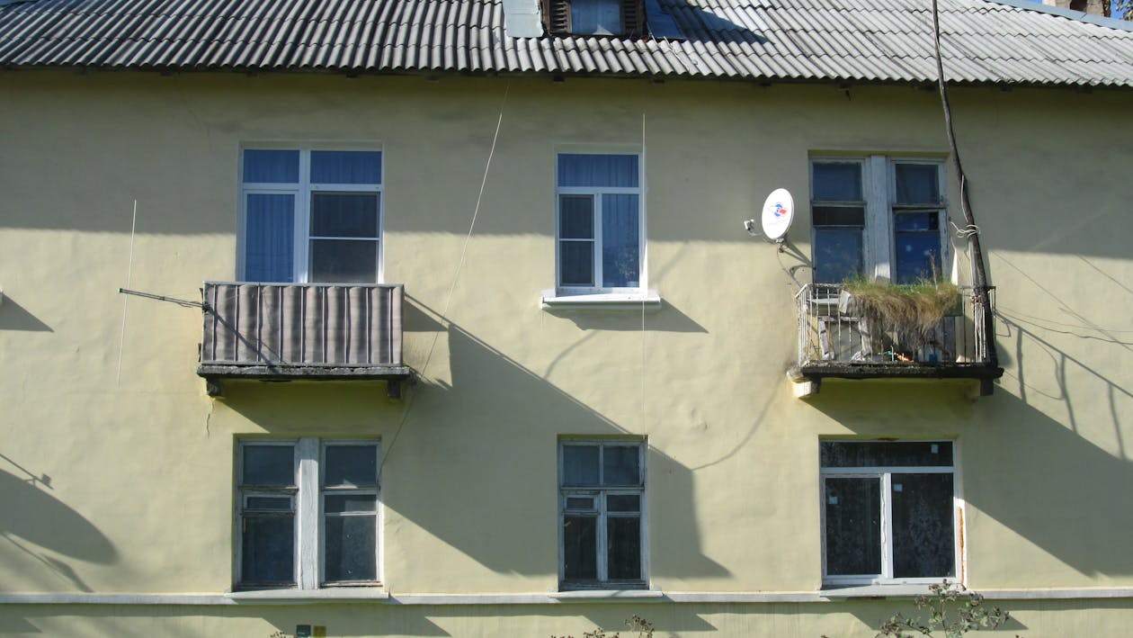 Gratis Foto stok gratis balkon, windows Foto Stok