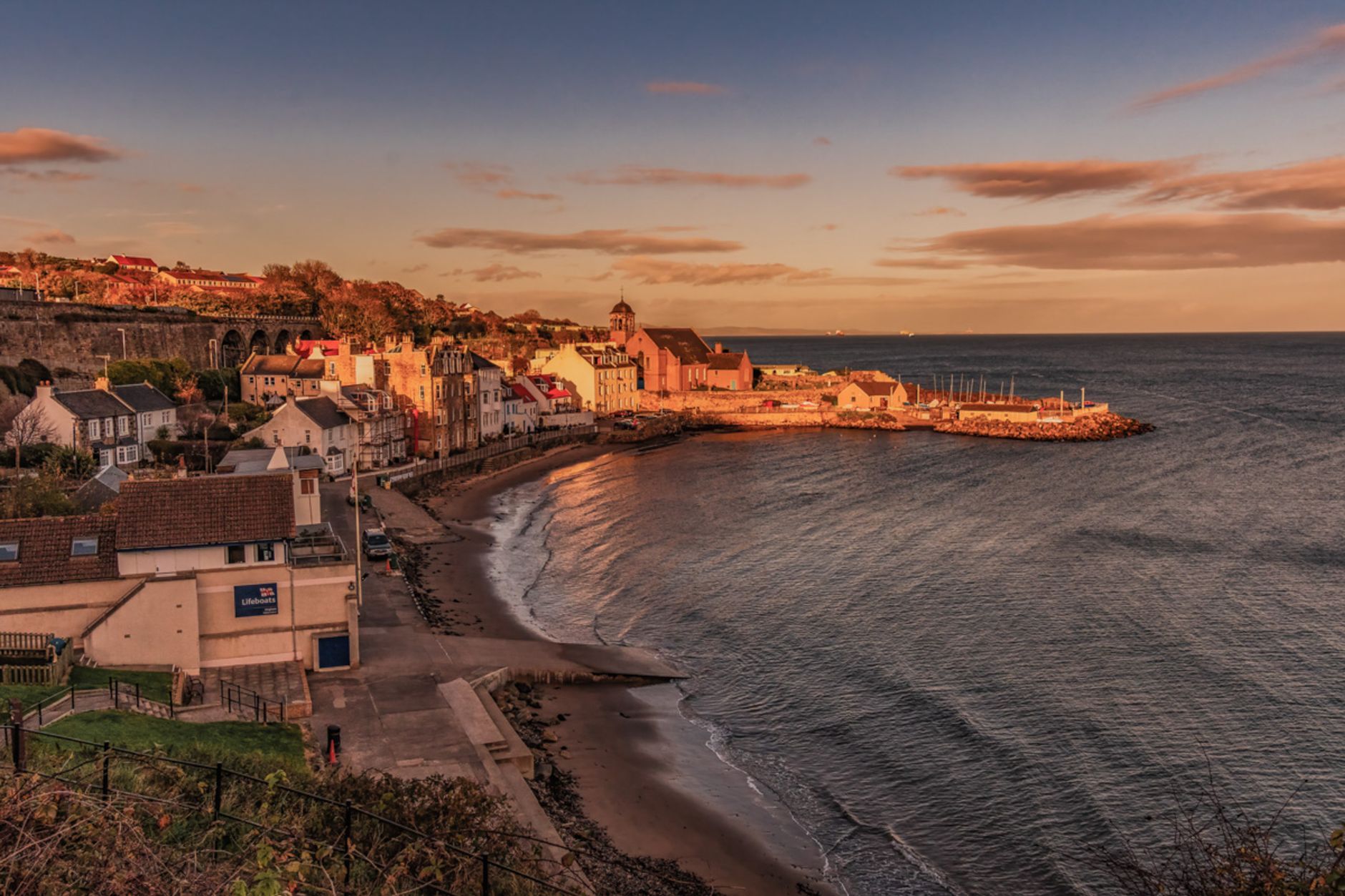Become an Avon Representative in Kinghorn