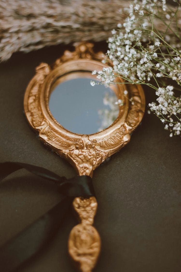 A Gold Floral Frame Mirror