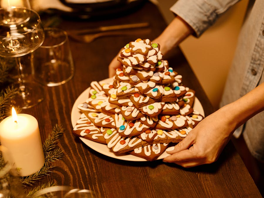Can I bake cake in an air fryer?