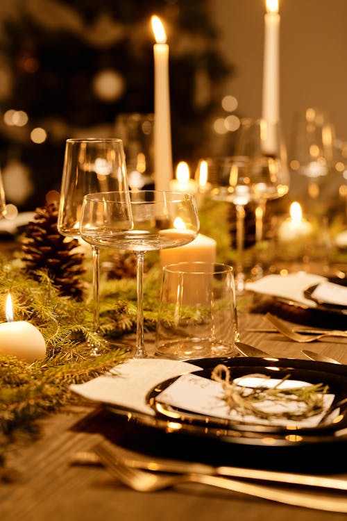 Free Elegant Table Set-Up for Christmas Stock Photo