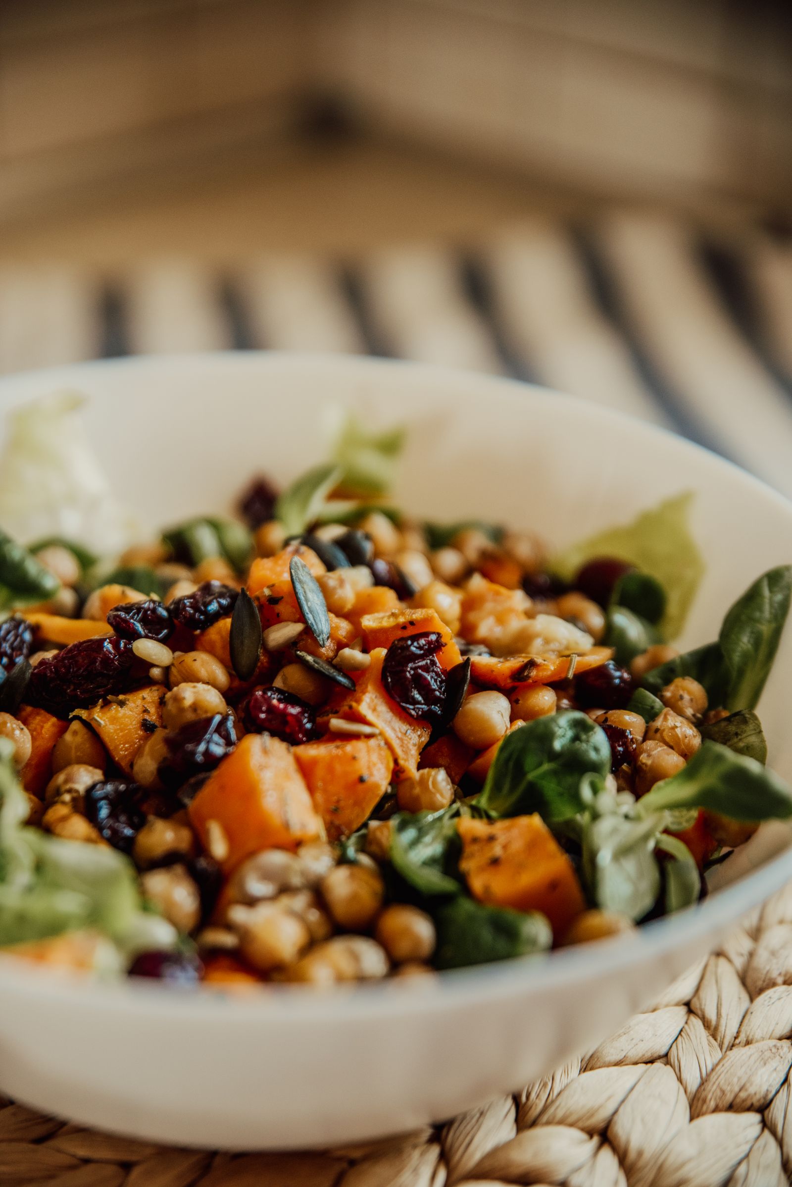 Chickpea salad with greens, a high-fiber meal