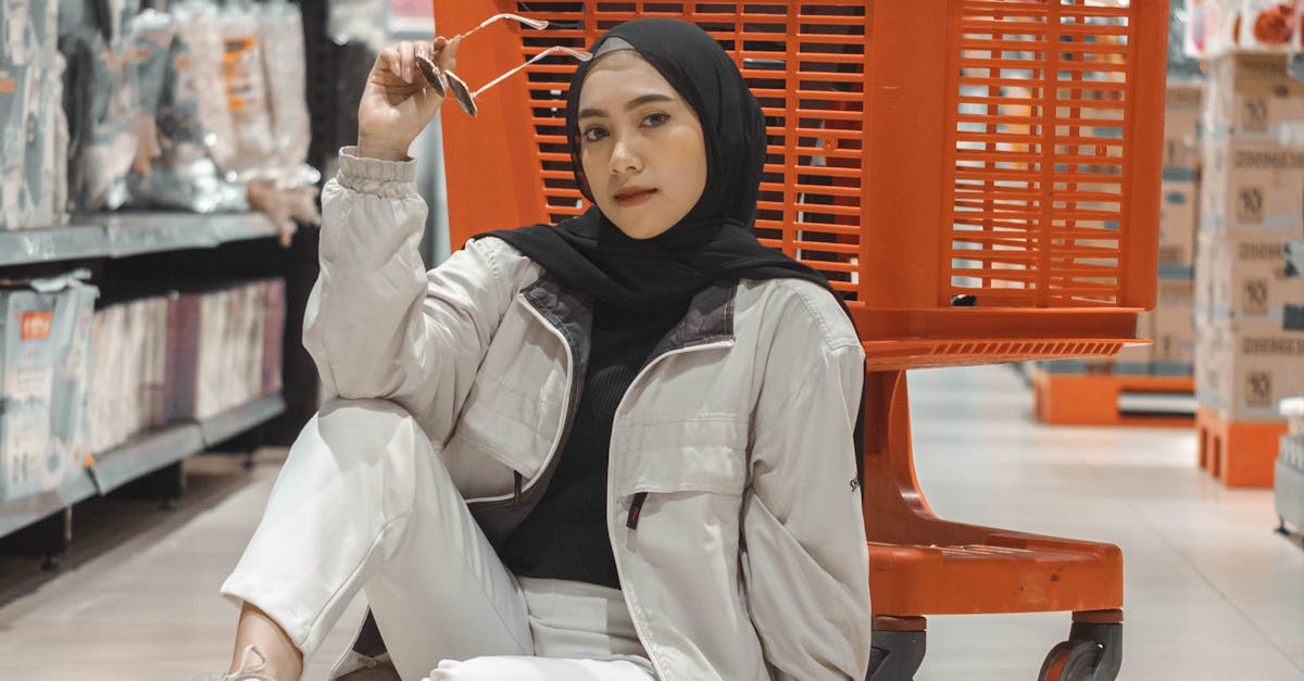 How did Islam spread through the trans Saharan trade route