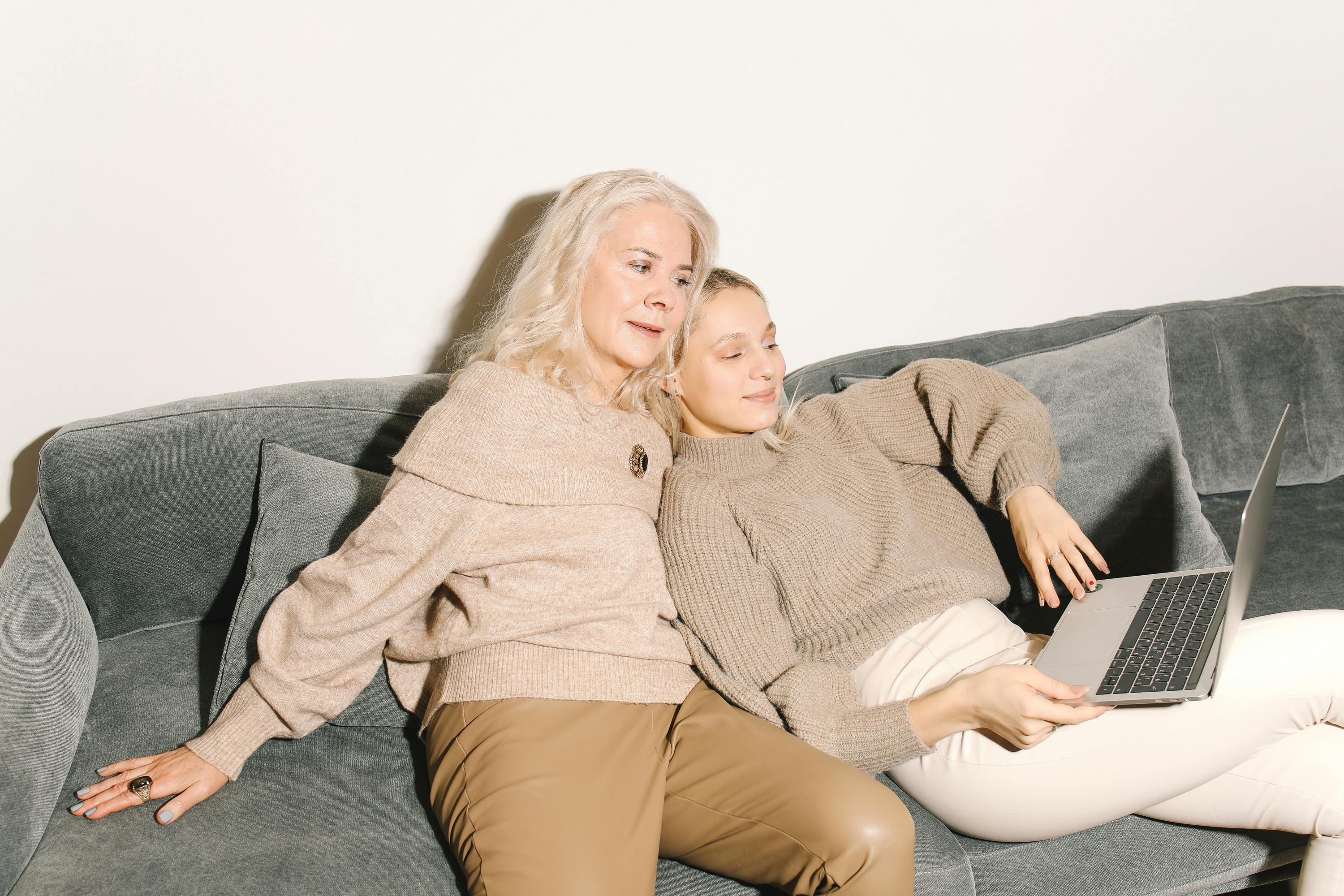 Sexy Mother And Daughter Photos, Download