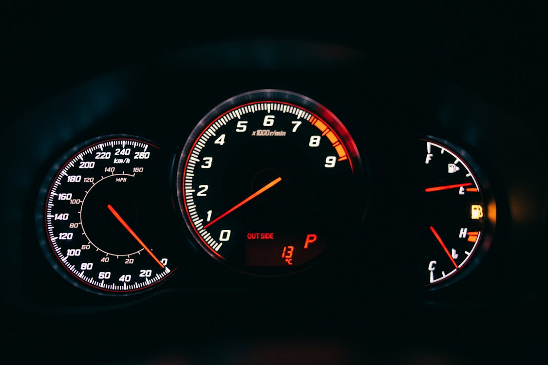 Free Dashboard with control and measuring devices in automobile Stock Photo