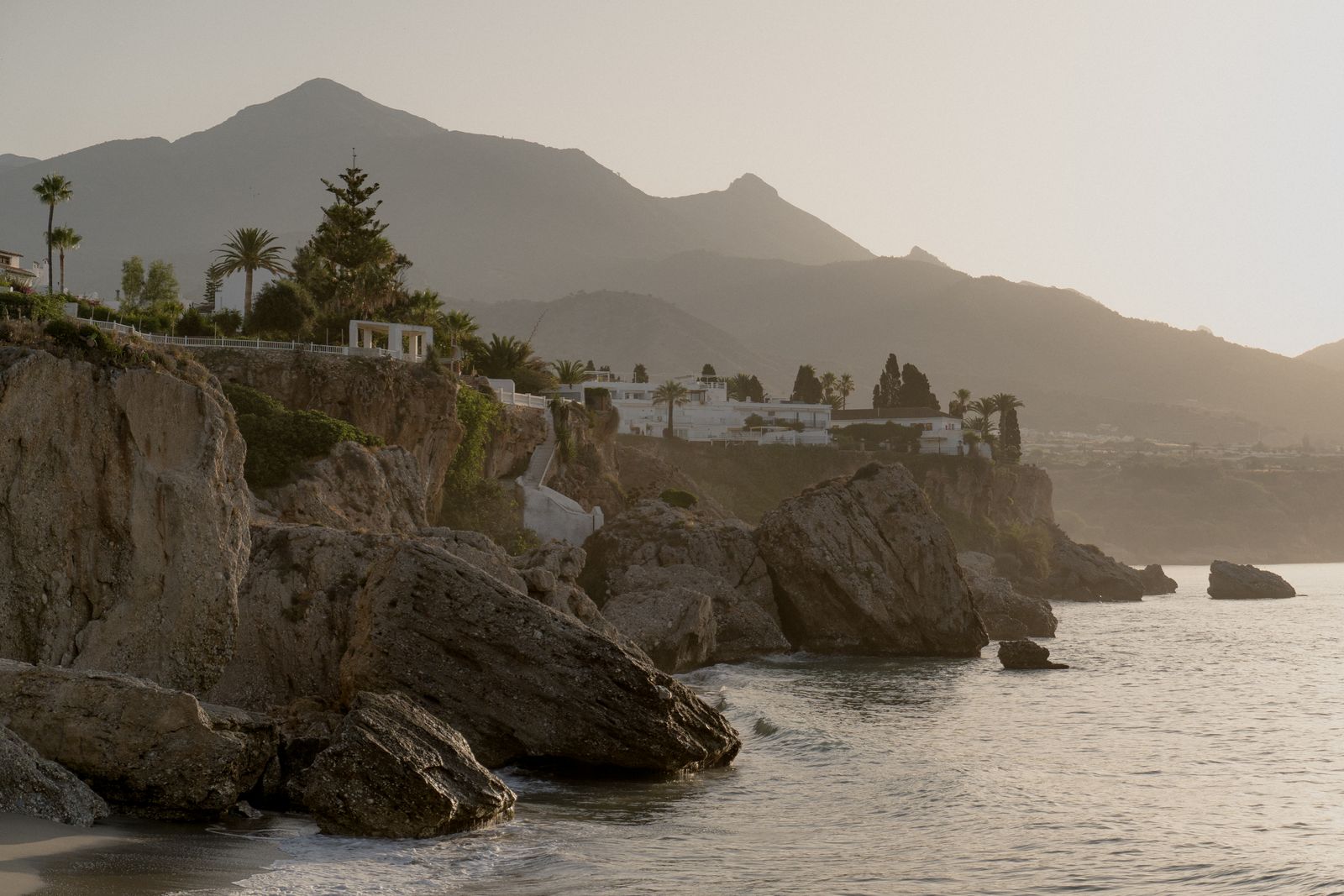 A seacoast with cliffs at sunrise — the timeless beauty of a place worth returning to