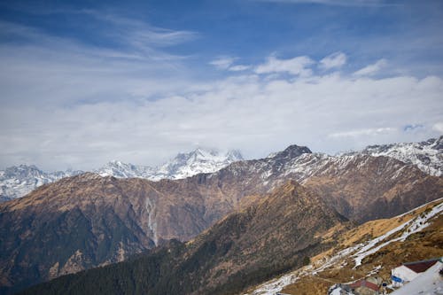 бесплатная Бесплатное стоковое фото с вершины, горы, облака Стоковое фото