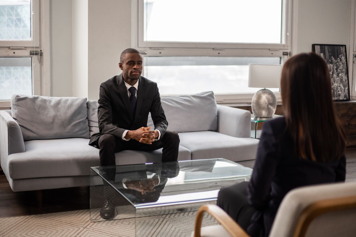 Operator interviewed about results — photo by KATRIN BOLOVTSOVA on Pexels