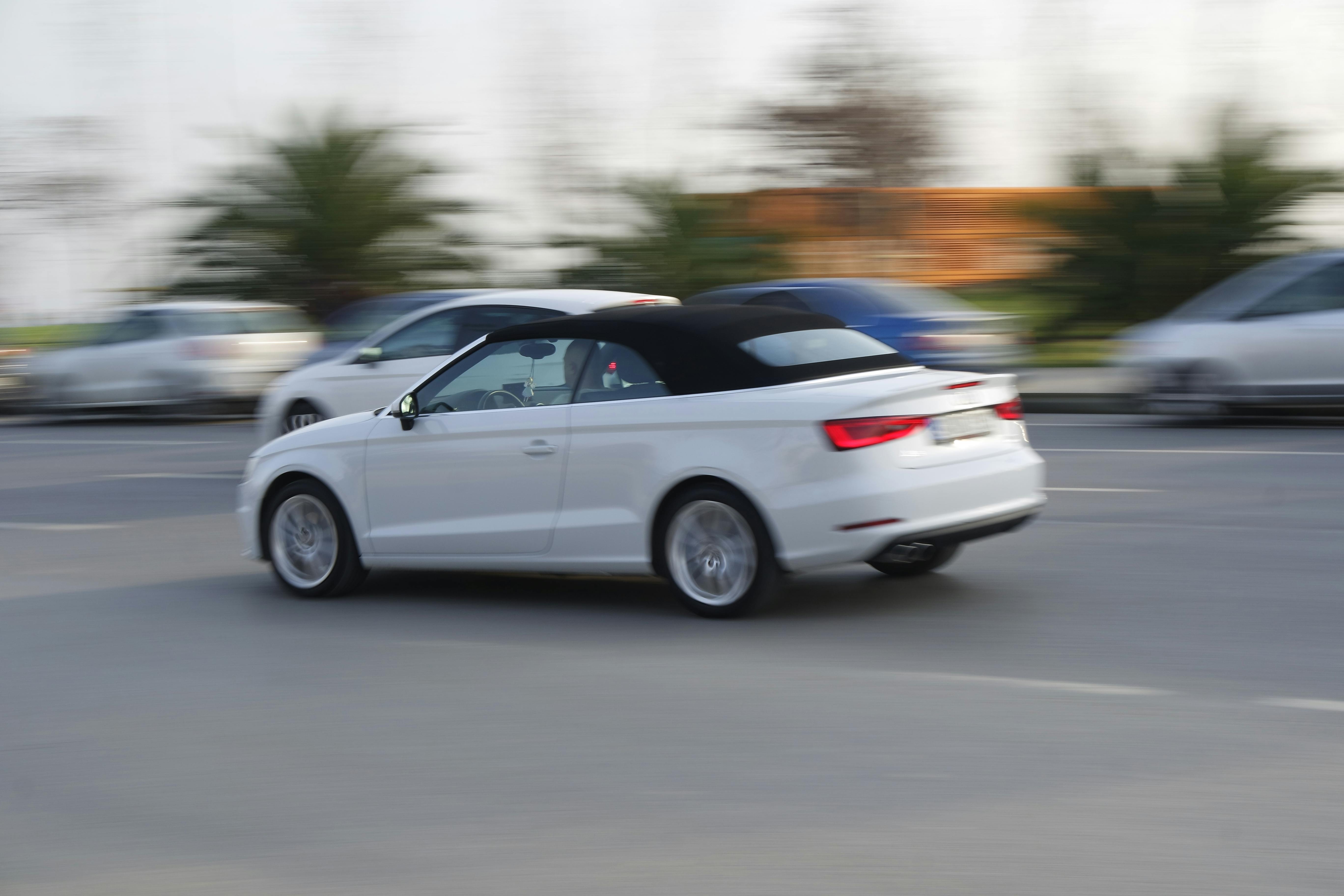 Foto d'estoc gratuïta de automòbil, automoció, blanc, cabriolet