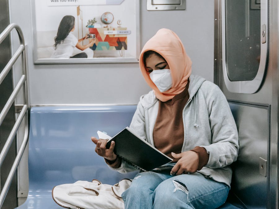 What are 3 safety tips for social media?