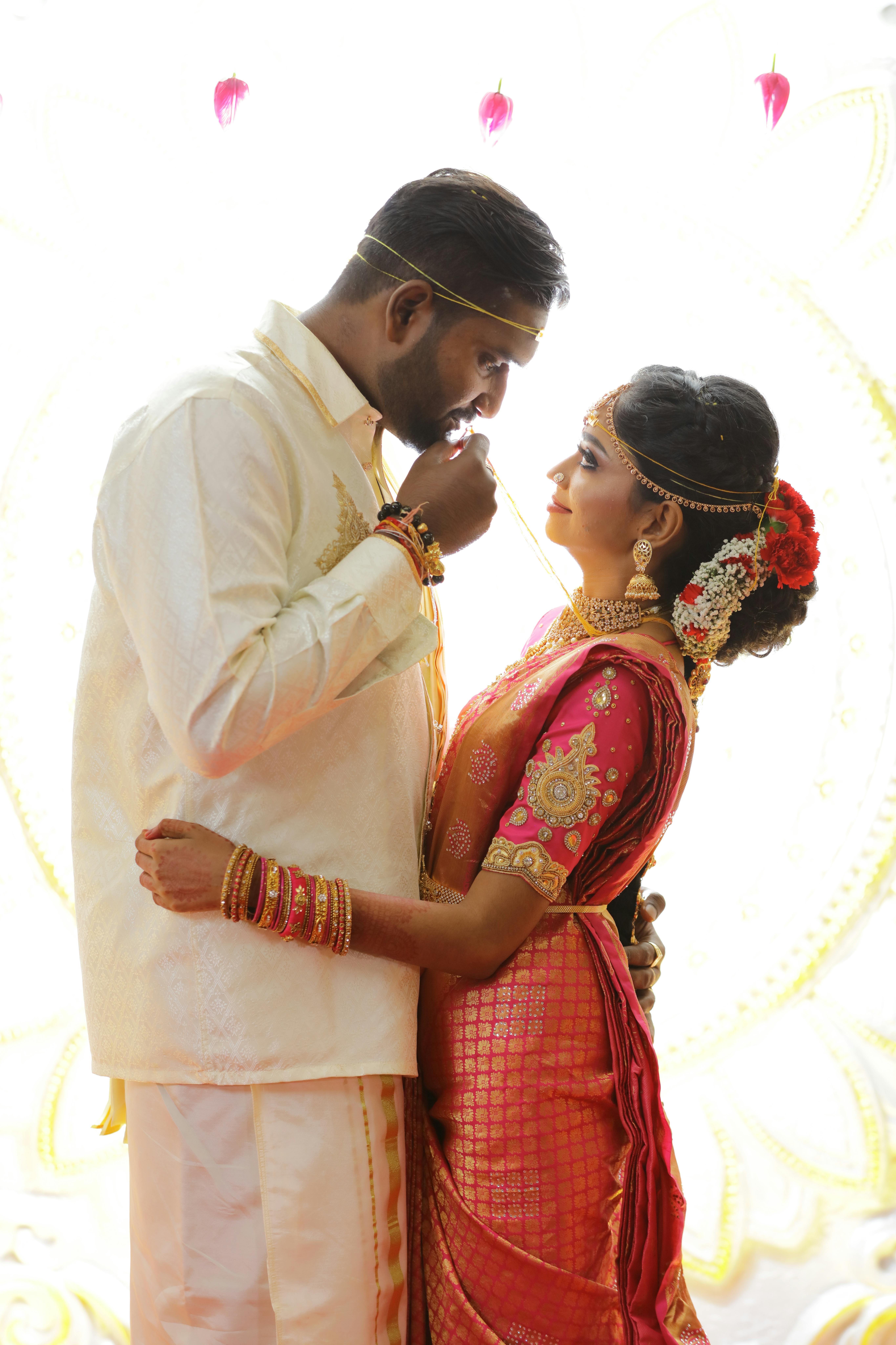 wedding-poses-and-pre-wedding-photography-poses-Indian-couple (1) -  FashionShala