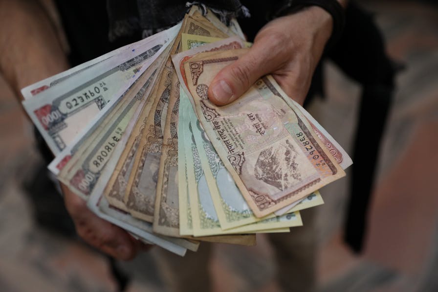 1 LAKH RUPEES IN PHILIPPINE CURRENCY visual data 2