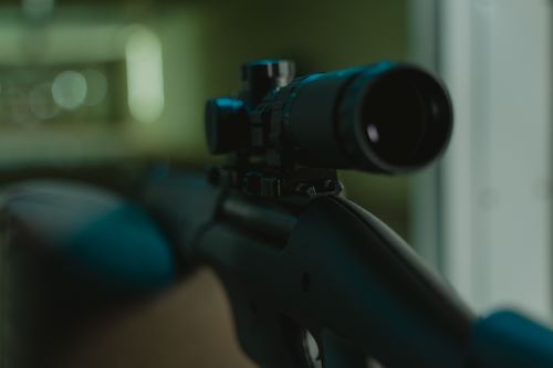Rifle optic close-up