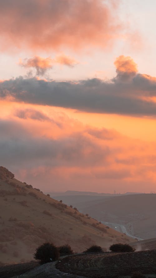 Kostnadsfri bild av backe, berg, bildning