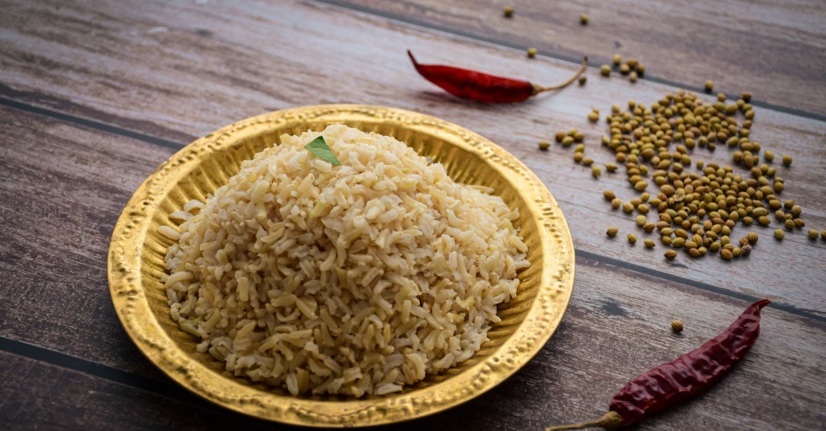 Bruine Bonen l-a întâlnit pe Rijst