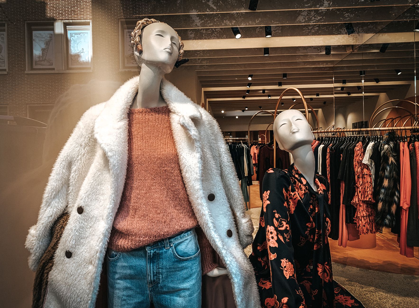 H&M boekt lagere omzet door negatieve wisselkoerseffecten