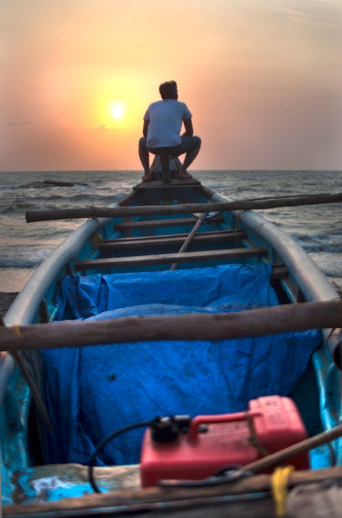 Free stock photo of beach, boat, fisherman