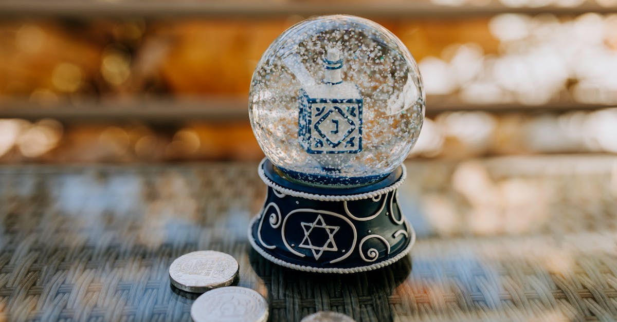 What does Emma mean in Hebrew