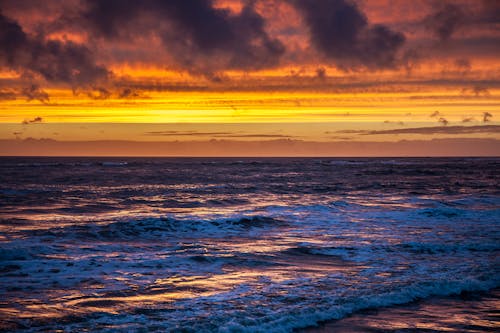 Gratis lagerfoto af aften, baggrund, bølger