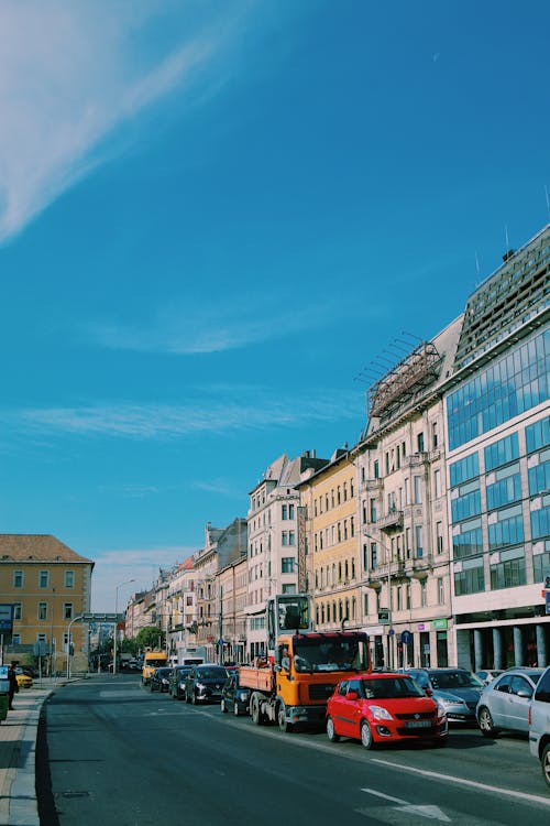 Foto d'estoc gratuïta de automòbils, Budapest, carretera