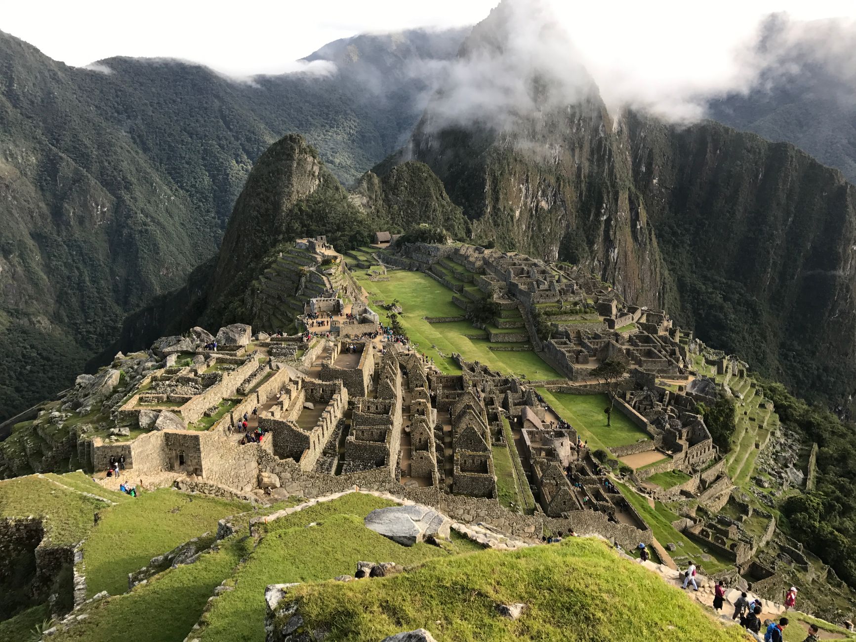 Machu Picchu: Menjelajahi Keajaiban Tersembunyi di Jantung Andes, Peru
