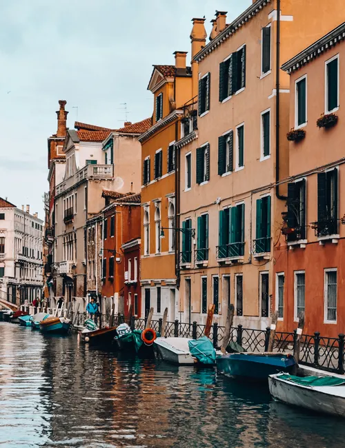 The Ultimate Italy Travel Guide: Must-Visit Places & Hidden Gems