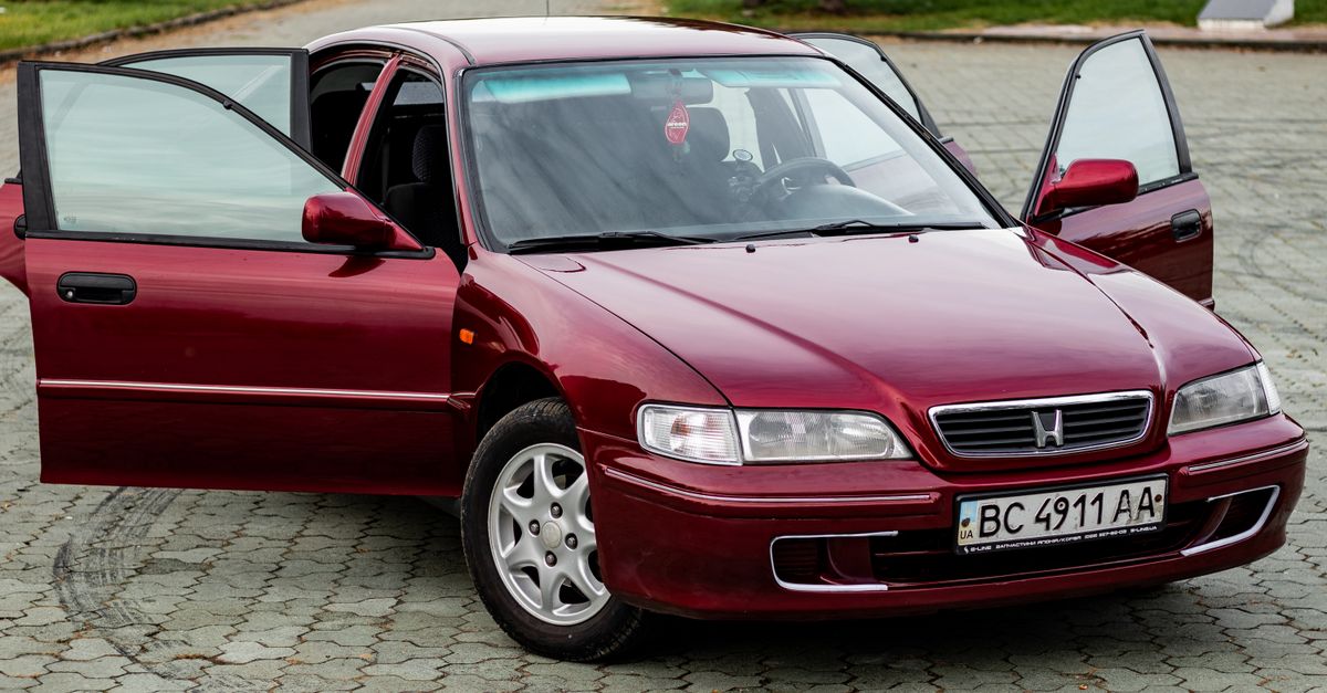 Professional Automotive Studio Photos