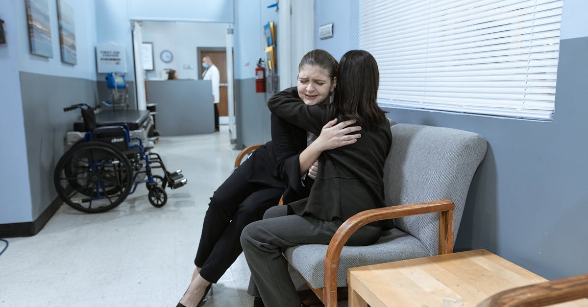 《機智醫生生活》:人生半熟時,撐起我們的是一路走來的青春