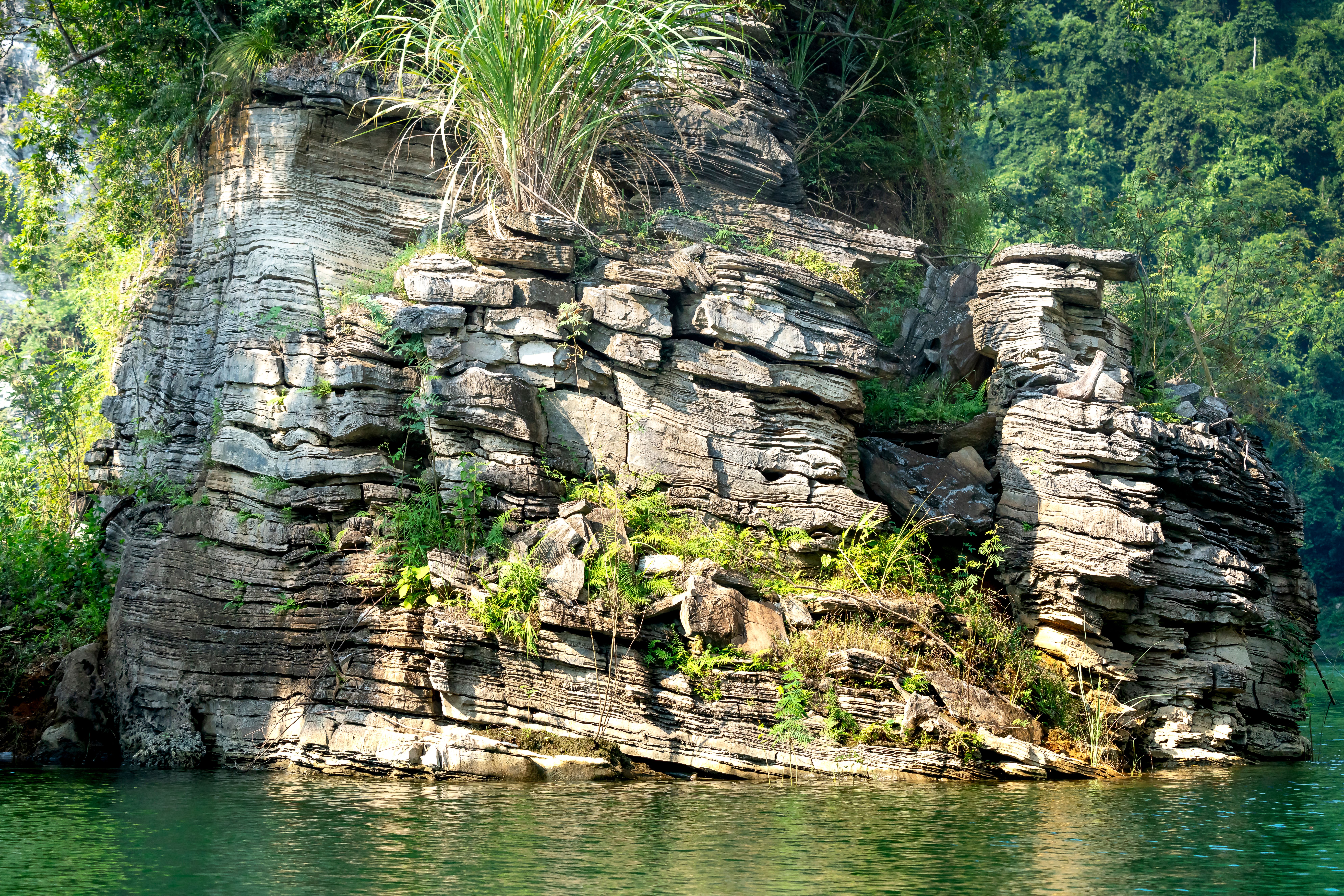 Landmarks in Ba Be National Park